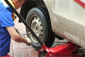 高明区附近拖车24小时服务热线电话